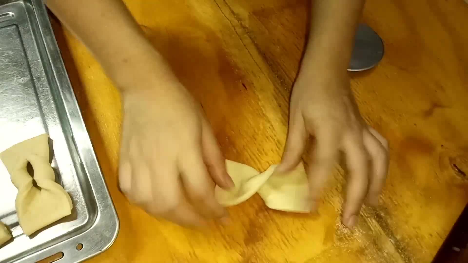 Foto del paso 10 de la receta: Facturas hojaldradas con grasa
