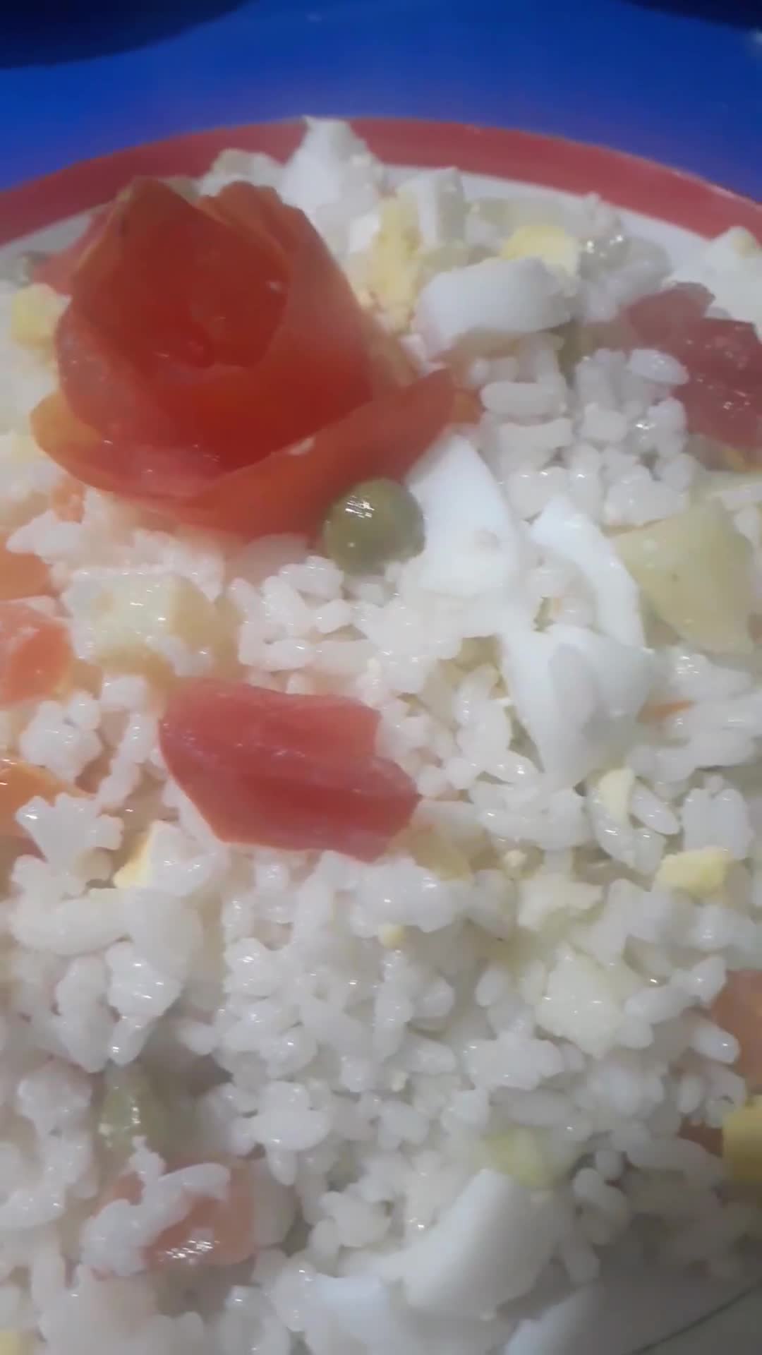 صورة لخطوة 1 من وصفة أرز بالبازيلا والبيض المسلوق
