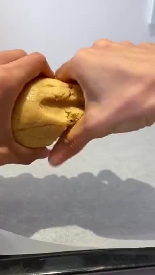 Foto del paso 3 de la receta: 🍋🍪Cookies de limón🍪🍋