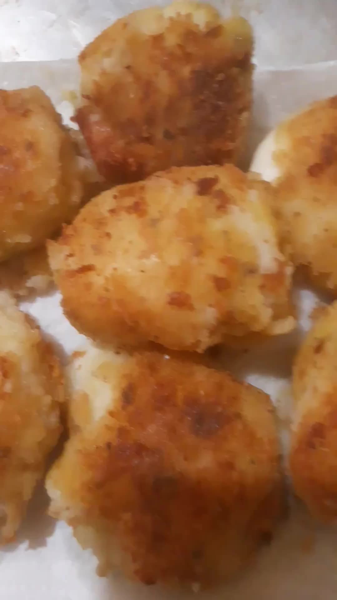 Foto del paso 10 de la receta: Bombas de papa rellenas de queso y de queso y paleta!!