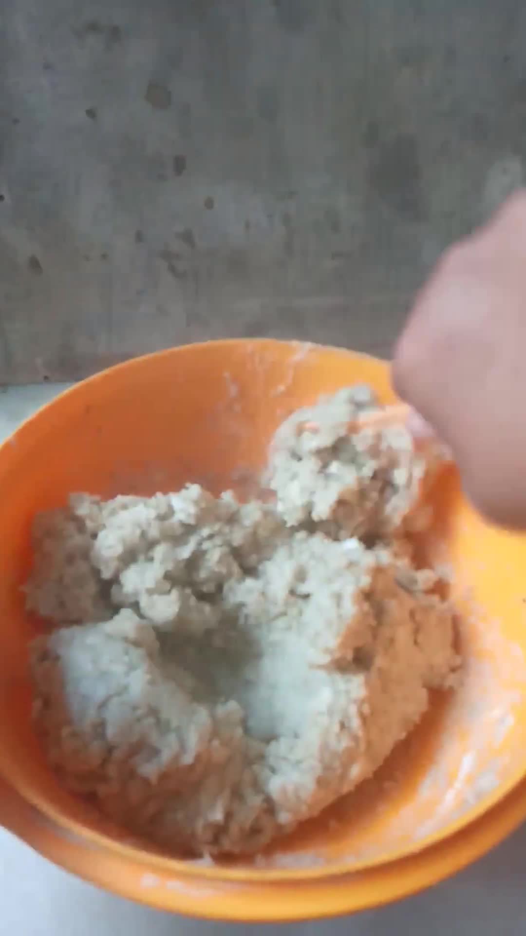 Foto langkah ke 4 dari resep Pempek Dos Teri.