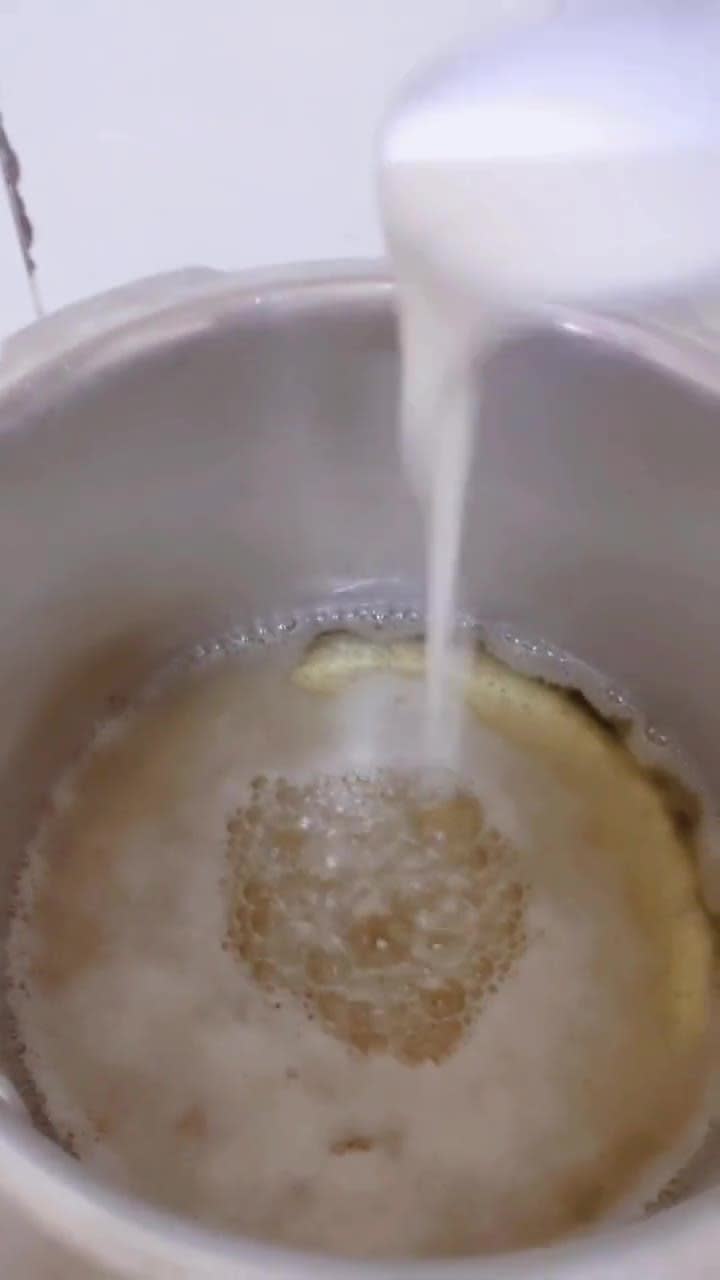 मावा घेवर (Mawa Ghevar recipe in hindi) रेसिपी चरण 5 फोटो