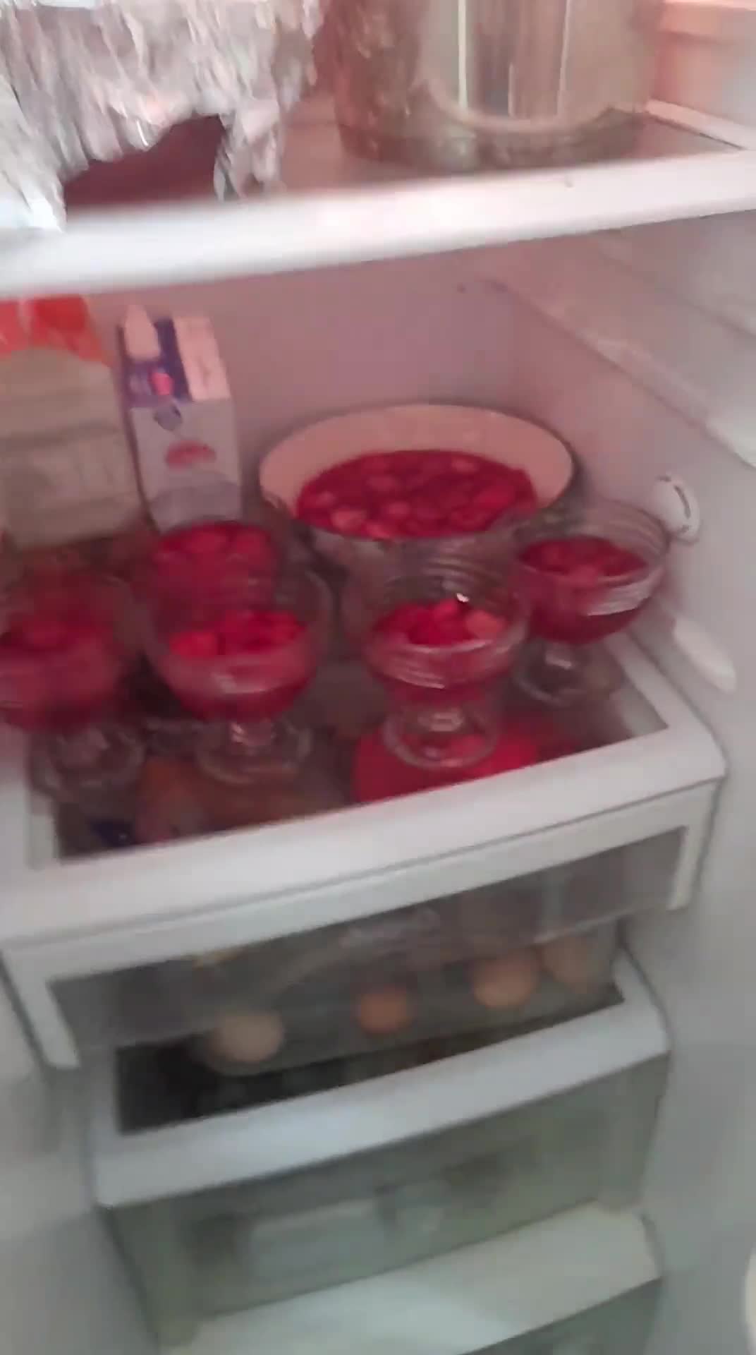 Foto del paso 2 de la receta: Postre de frutillas 🍓