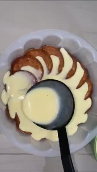 Foto langkah ke 4 dari resep Pudding Lapis Regal Mentega Coklat.