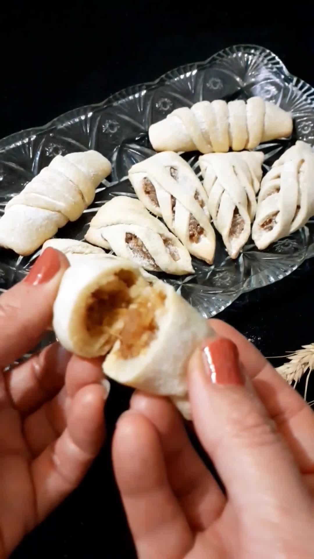 عکس مرحله 1 از دستور قرابیه سیب ترکی 😋😍