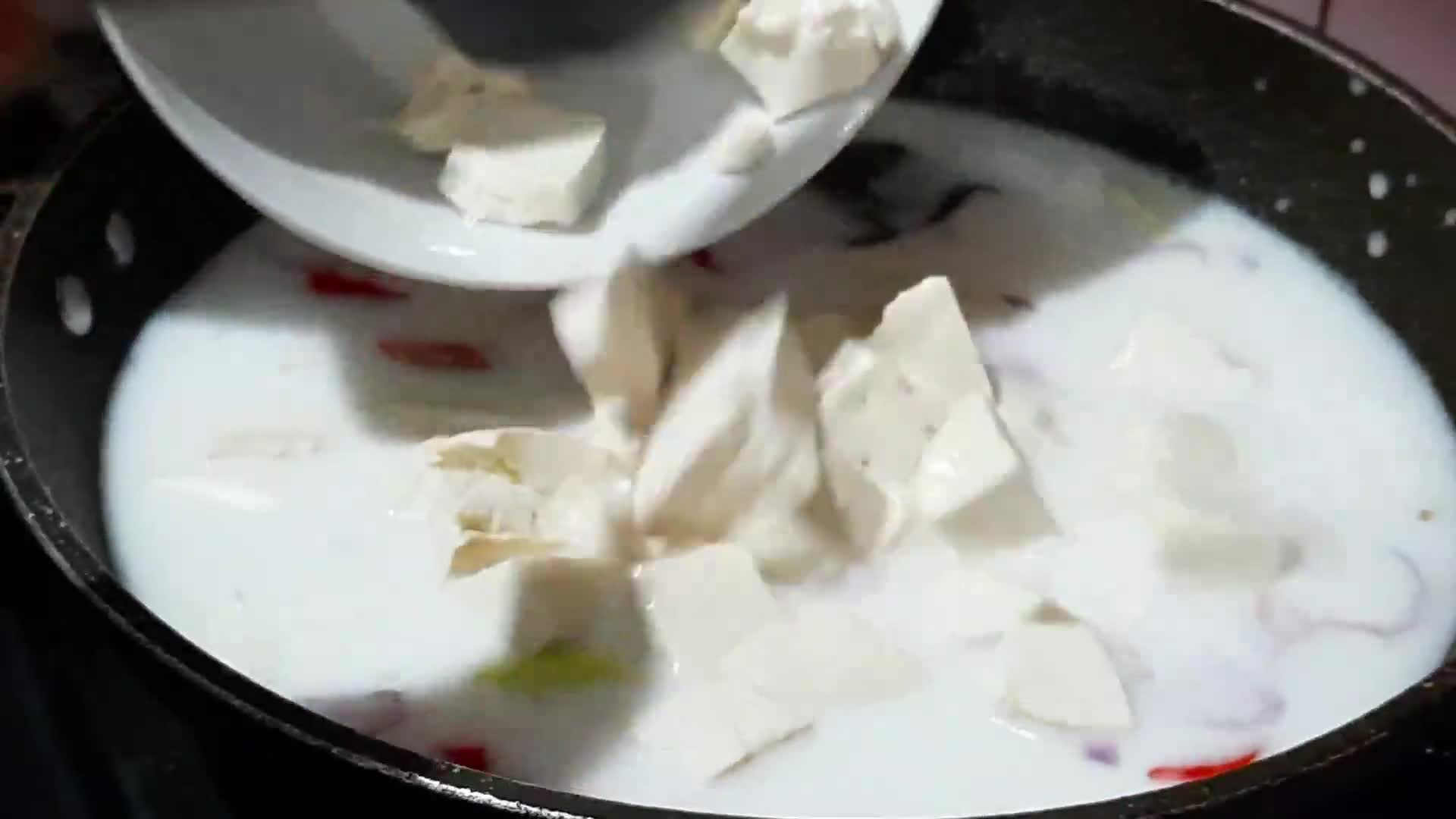 Foto langkah ke 2 dari resep SAYUR SATSET "SANTAN TAHU TOGE".