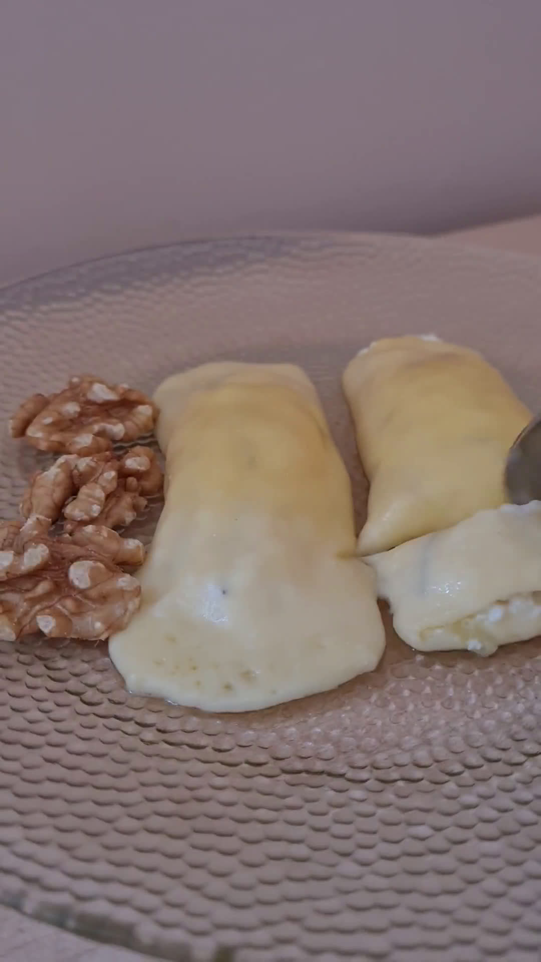 Foto del paso 3 de la receta: Rollitos de queso 🧀 "pseudo canelones" sin masa 🗓