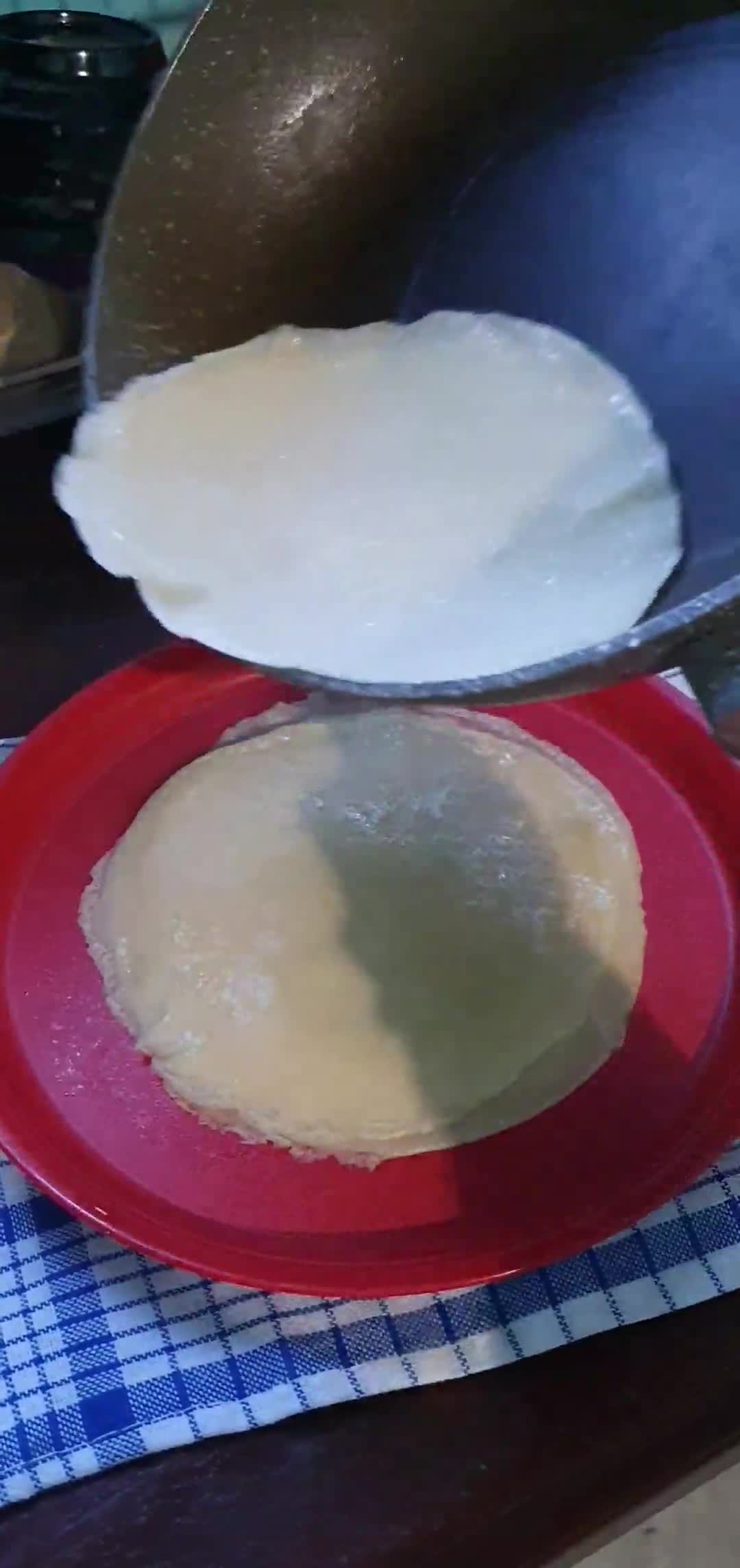 Foto langkah ke 5 dari resep Kulit Risoles Lembut Elastis.