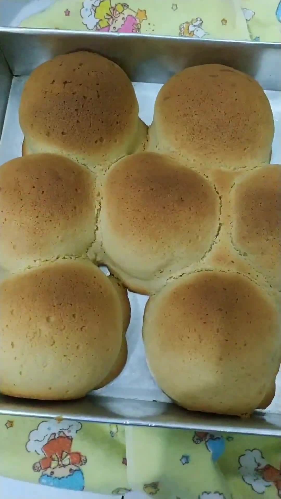 Foto langkah ke 8 dari resep Roti Boy Ala Ala.