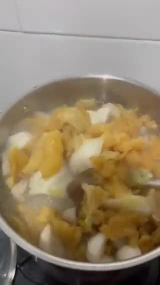 Foto langkah ke 1 dari resep Sop perut ikan favorit keluarga (Halal).
