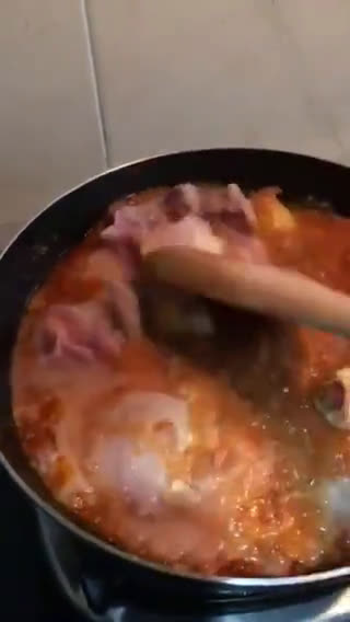 Gambar langkah 2 resipi Ayam masak kicap berempah.