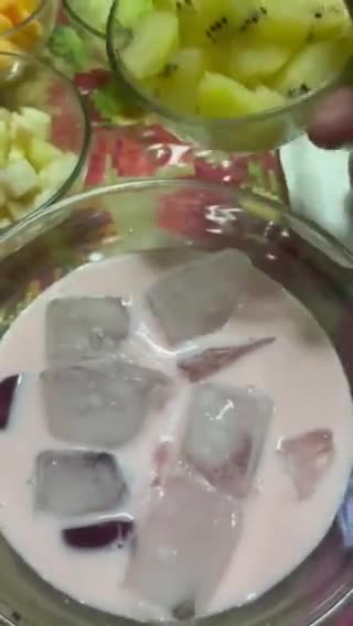Foto langkah ke 3 dari resep Sup buah melon jelly kuah susu.