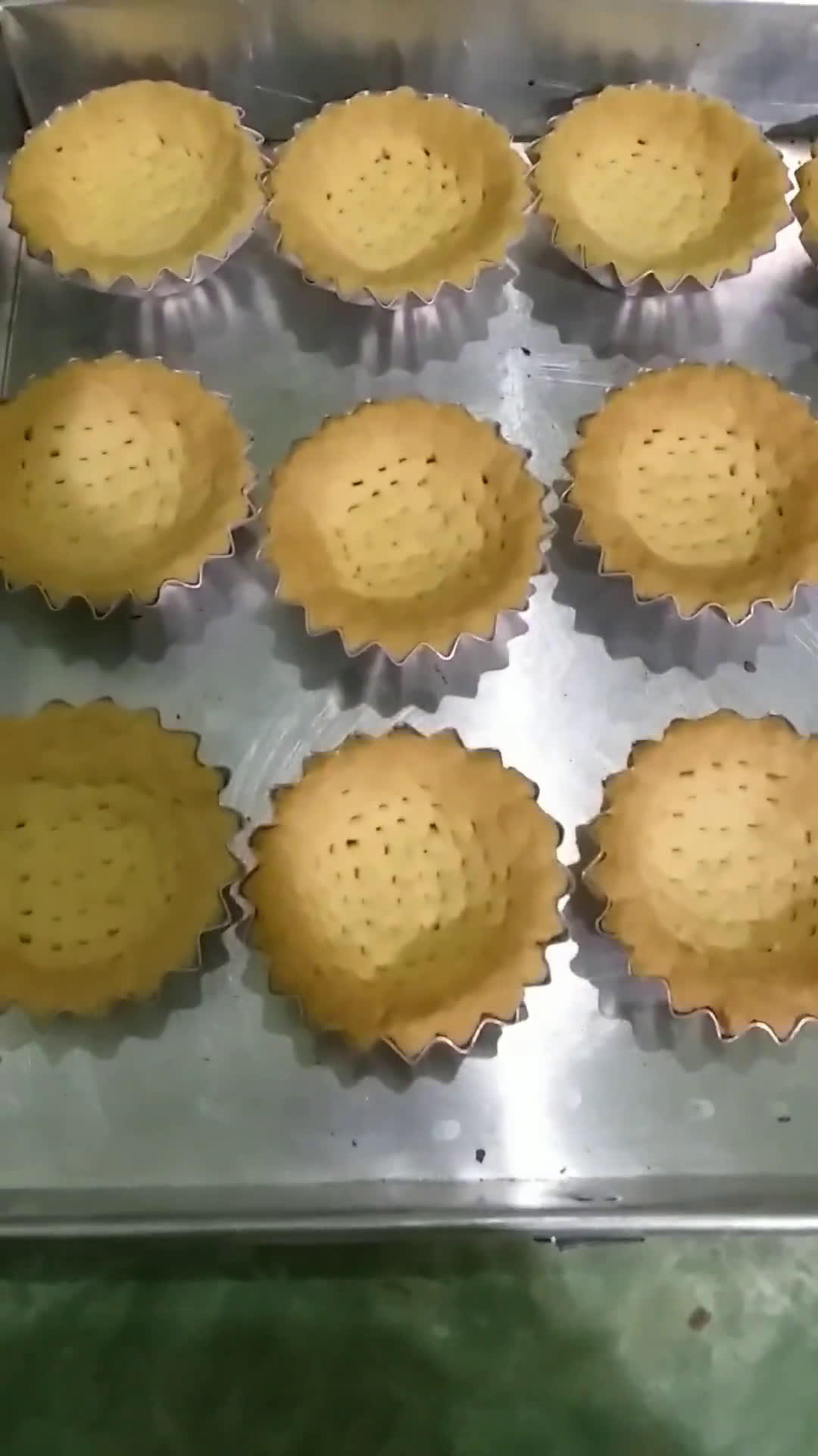 Foto langkah ke 3 dari resep Pie Buah Eggless (Tanpa Telur).