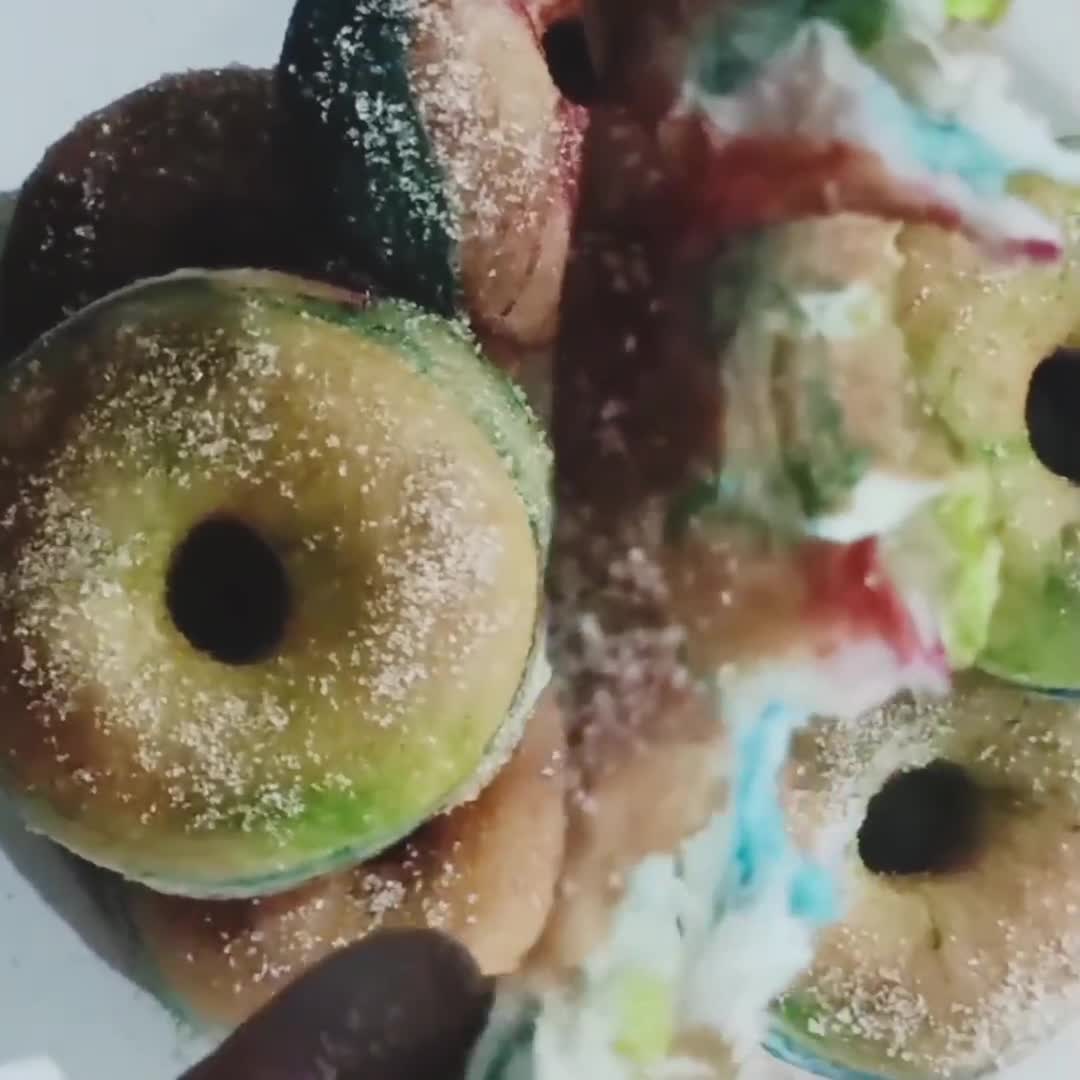 Gambar langkah 9 resipi Donut PRU15 💚💙❤️ aka Pelangi Viral.