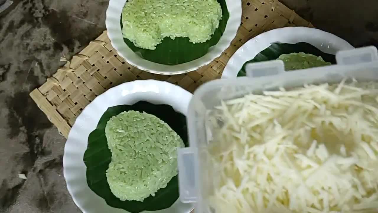 Foto langkah ke 6 dari resep Ketan Pandan Susu Keju (562).