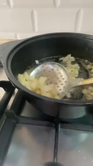صورة لخطوة 3 من وصفة ارز بخاري باللحم