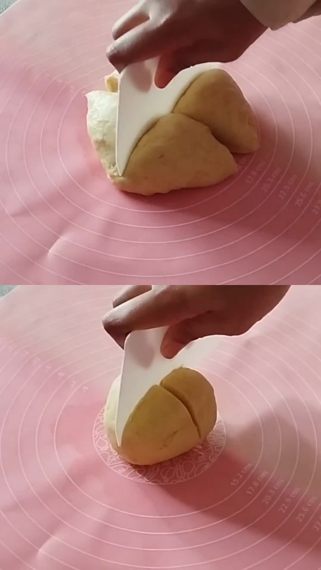 Foto langkah ke 3 dari resep Banana Strudel.