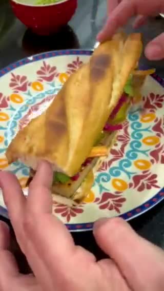 Foto del paso 5 de la receta: Banh Mi de tofu marinado