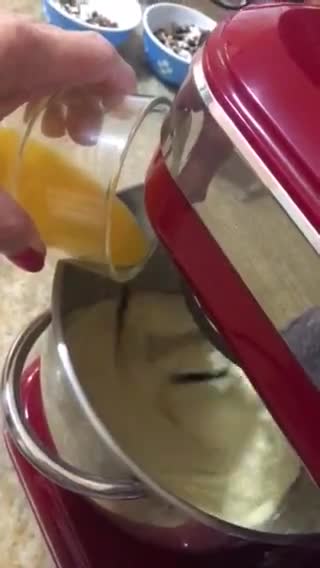 Foto del paso 4 de la receta: Budín navideño