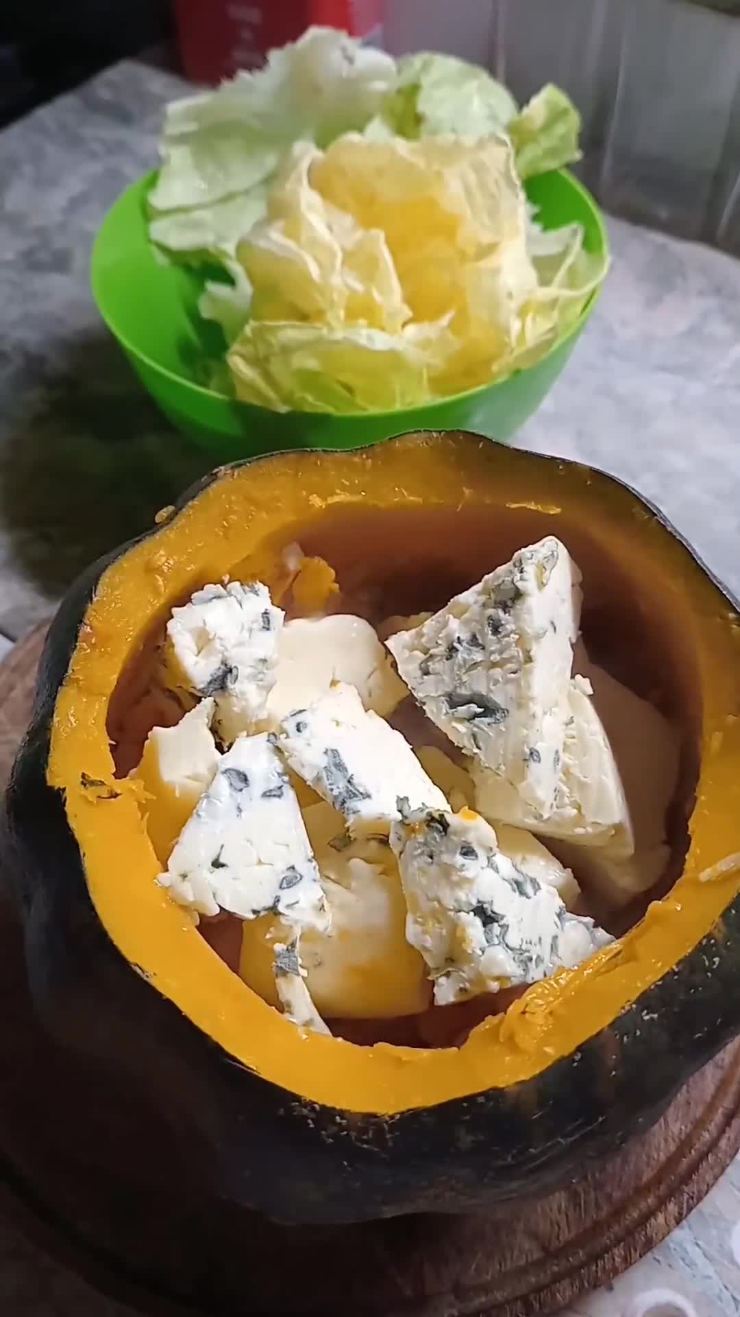 Foto del paso 2 de la receta: Zapallo a los 4 quesos 🧀