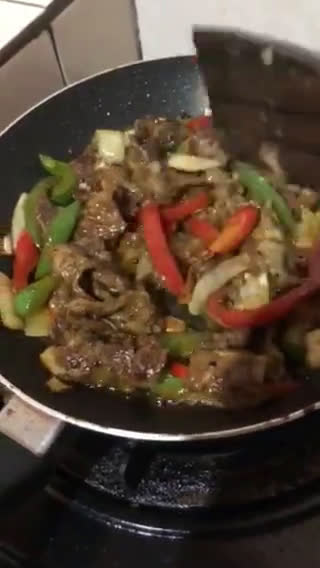 Foto langkah ke 5 dari resep Beef Blackpepper ala Yoshinoya #dapurwiwin 👩🏻‍🍳.