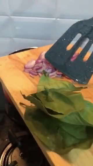 Foto langkah ke 5 dari resep Ayam Cabe Merah ala Mama.