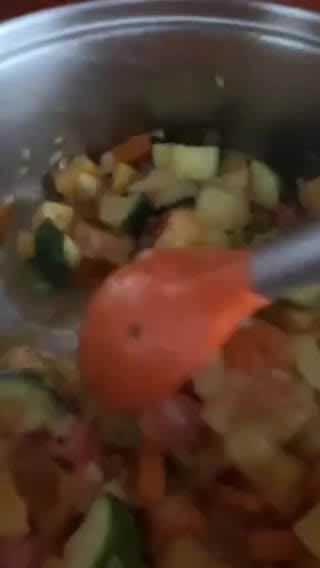 Foto del paso 9 de la receta: Lentejas de bote con verduras y especias sabor Cookpad