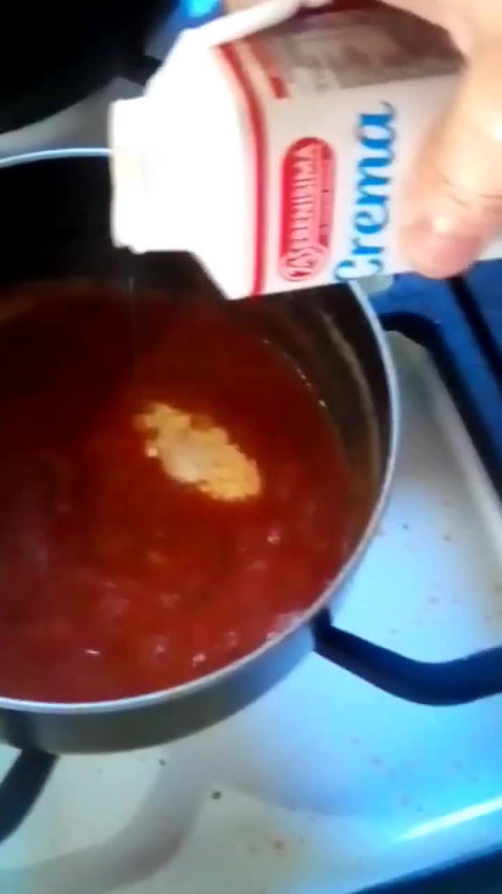 Foto del paso 3 de la receta: Tallarines de semolin c/salsa rosa 🌹🍝