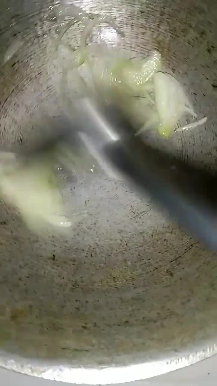 Foto langkah ke 1 dari resep Risol Daging.