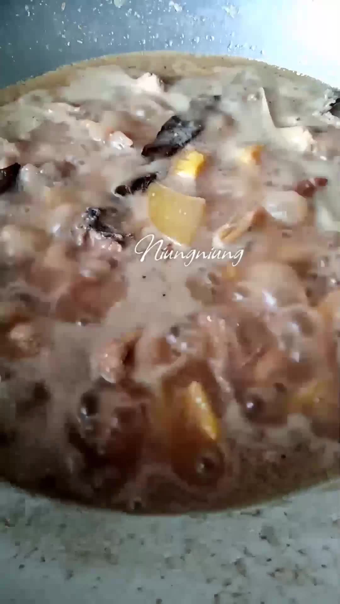 Foto langkah ke 3 dari resep Opor Ayam Nanas Khas Palembang.