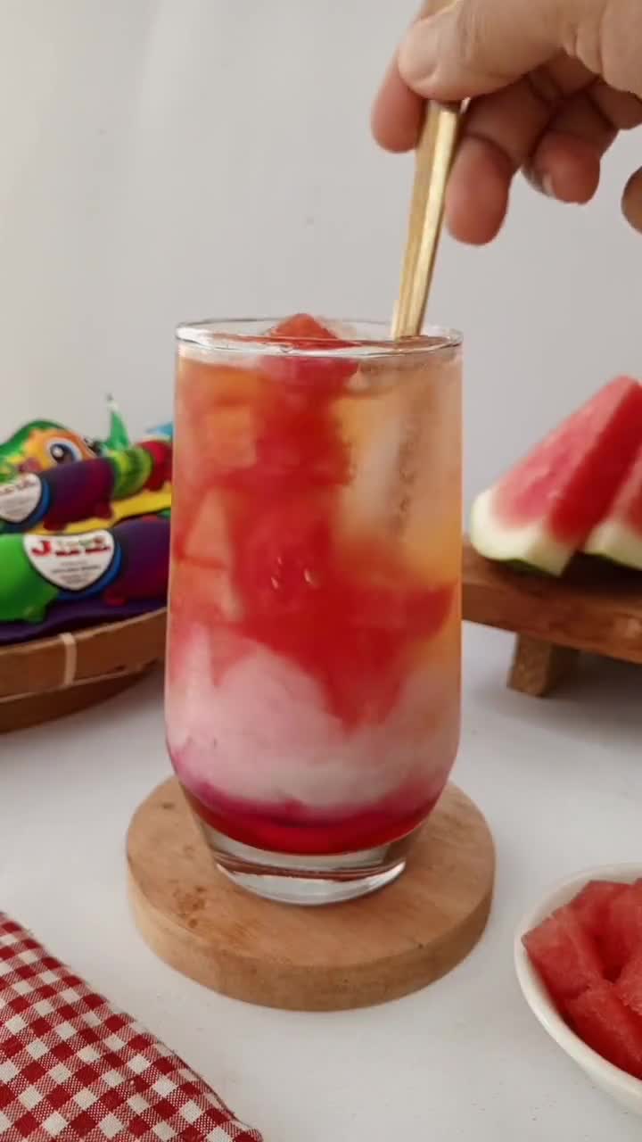 Foto langkah ke 3 dari resep Es Semangka Jelly.