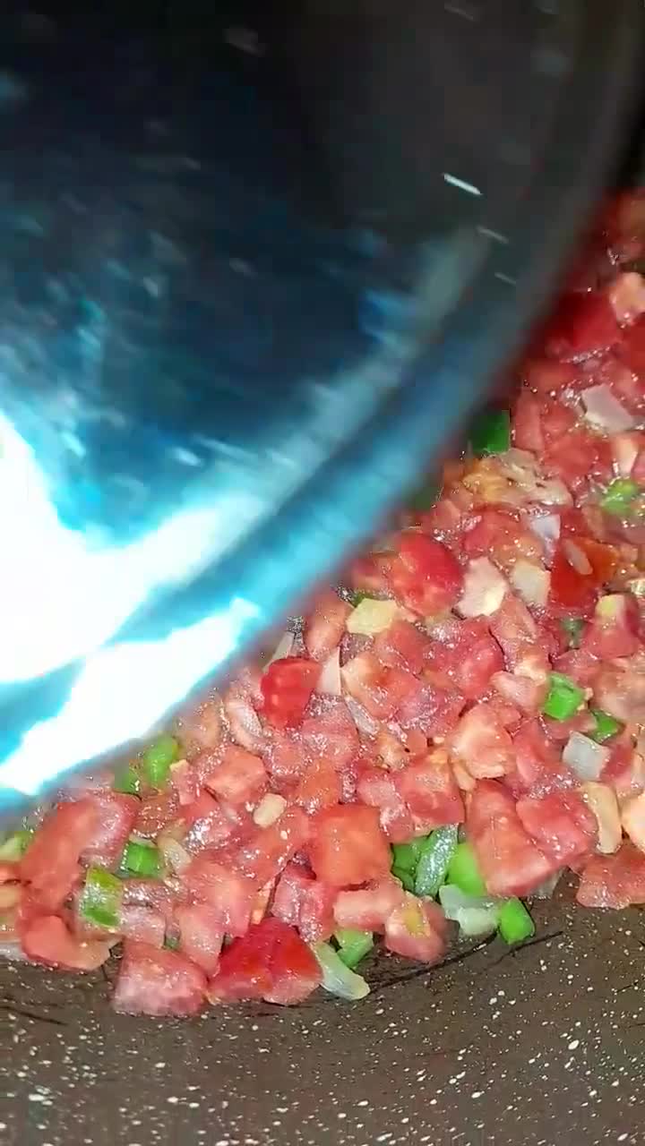صورة لخطوة 3 من وصفة شكشوكة سريعة