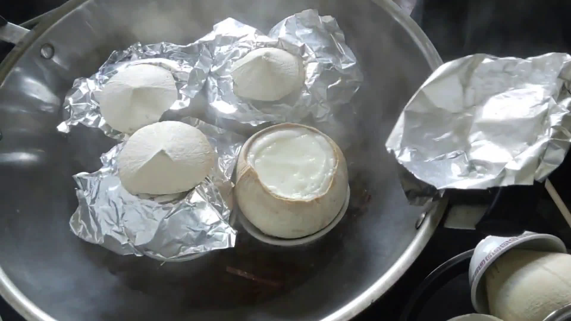 Foto langkah ke 9 dari resep Pudding kelapa muda dalam tempurung | #caramemotongkelapamuda.