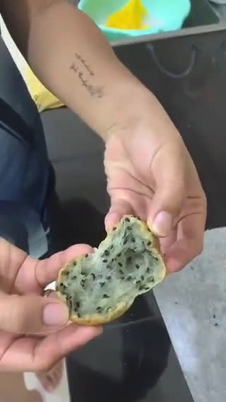 Hình bước làm 5 của món Bánh mì mè Hàn Quốc