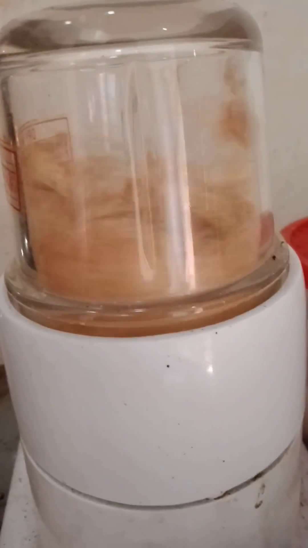 Foto langkah ke 2 dari resep Pancake buah naga MPASI.