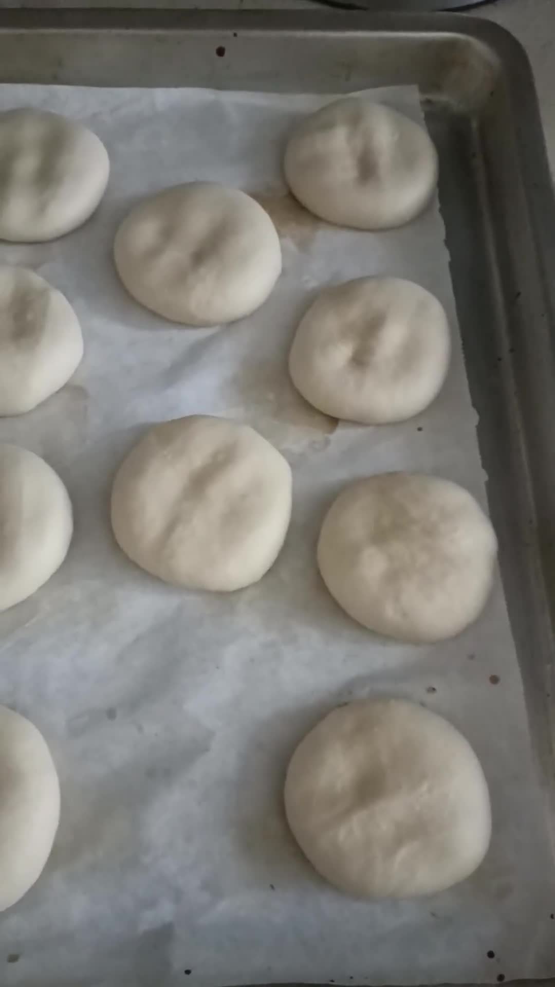 Foto langkah ke 5 dari resep Donut tanpa telur ekonomis.