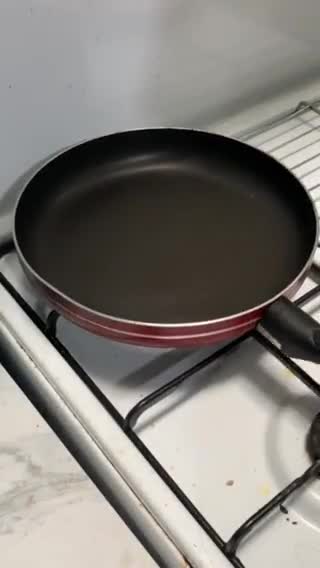 Foto langkah ke 4 dari resep Sosis saus asam manis.
