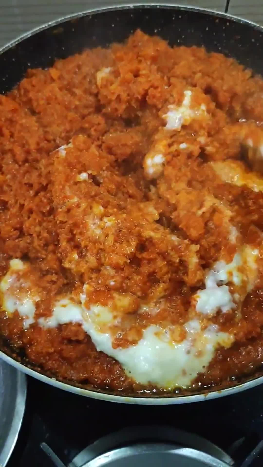 गाजर हलवा(GAJAR HALWA RECIPE IN HINDI) रेसिपी चरण 3 फोटो