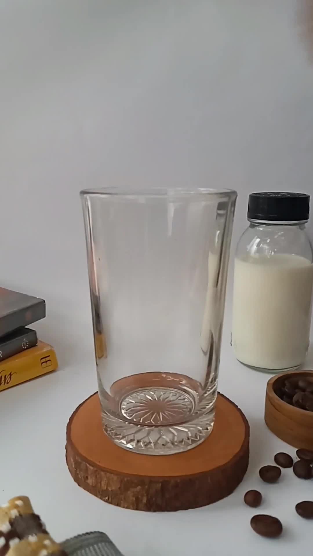 Foto langkah ke 2 dari resep Es Kopi Susu Jepang (Aisukōhī).
