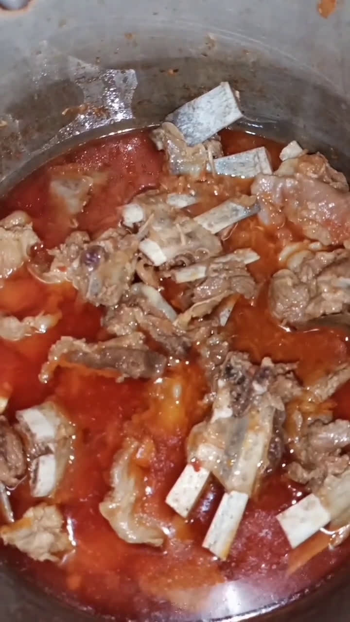صورة لخطوة 1 من وصفة بطاطا بيوري مع صلصة اللحم