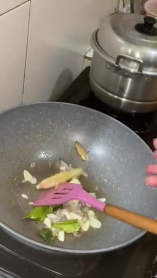 Foto langkah ke 2 dari resep Asam asam ayam.