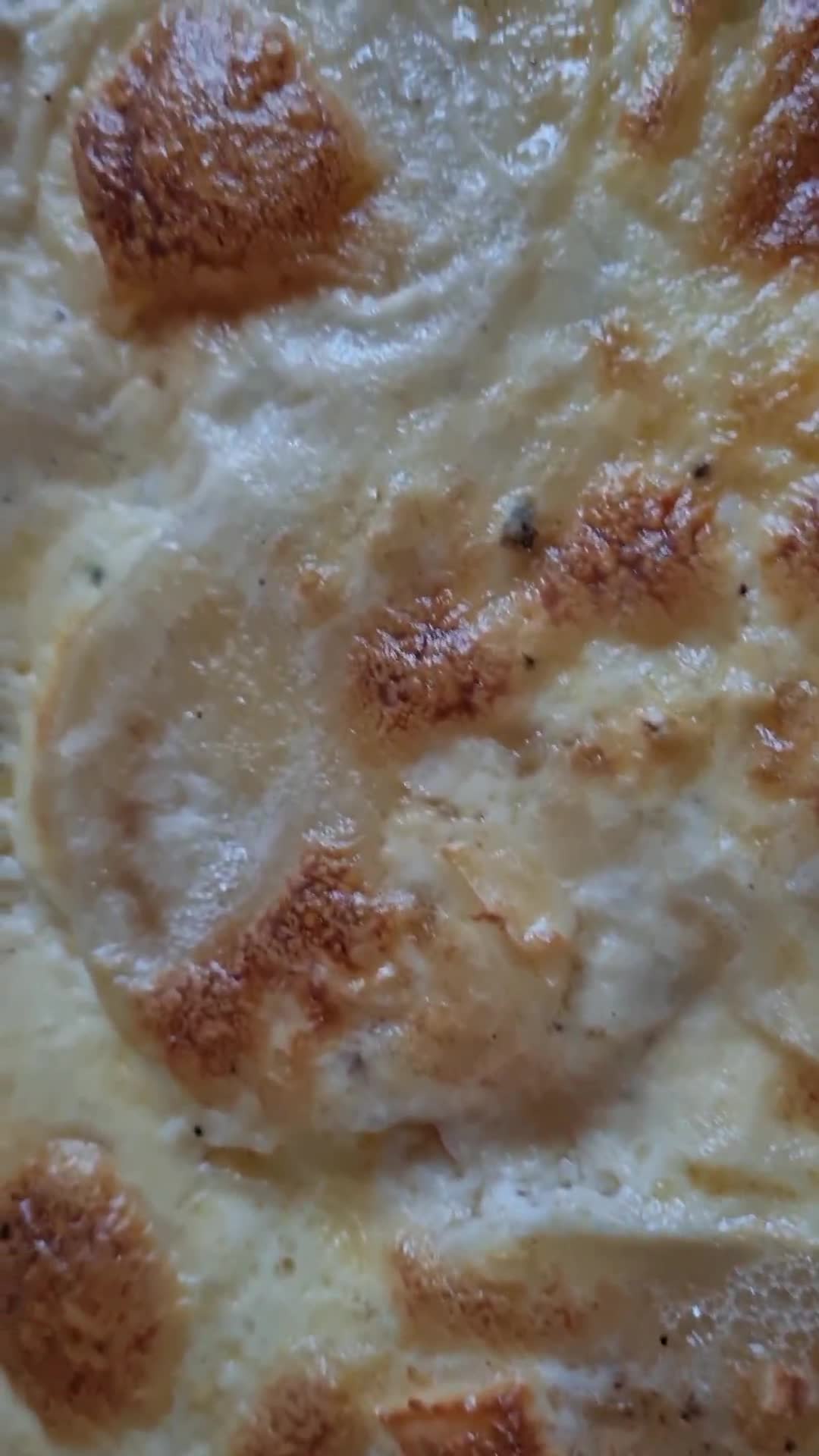 Foto del paso 5 de la receta: Papas a la crema con queso azul 🇫🇷 inspirada en receta francesa Gratin dauphinois (*) 🇫🇷