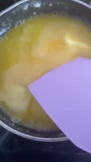 Foto langkah ke 1 dari resep Cake Potong Meises Keju.