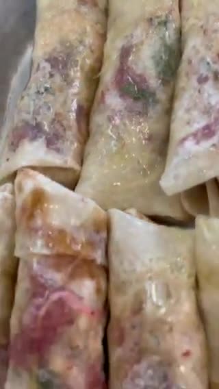 صورة لخطوة 5 من وصفة لفائف الدجاج