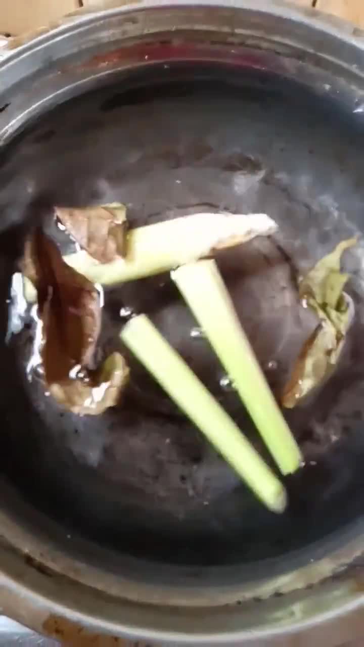 Foto langkah ke 1 dari resep Abon Ayam HomeMade.