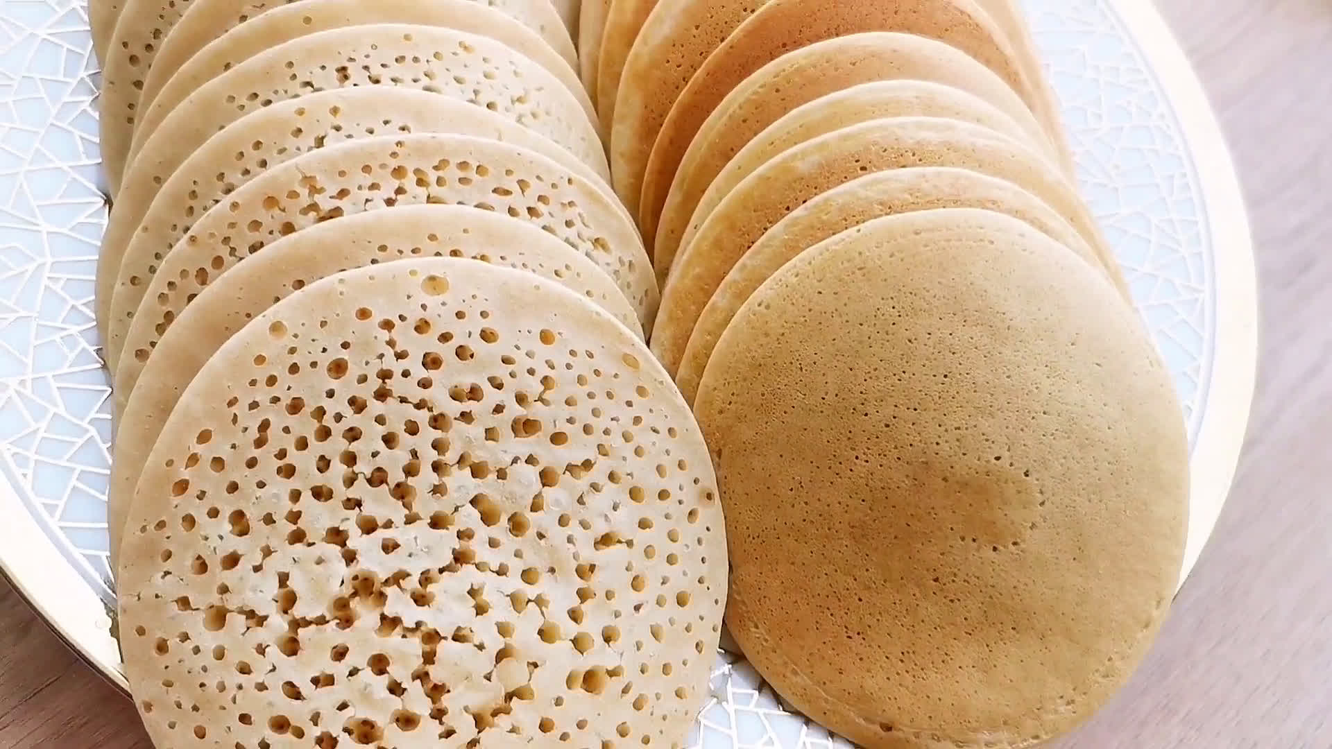 صورة لخطوة 4 من وصفة قطايف بالقشطة 😋😋