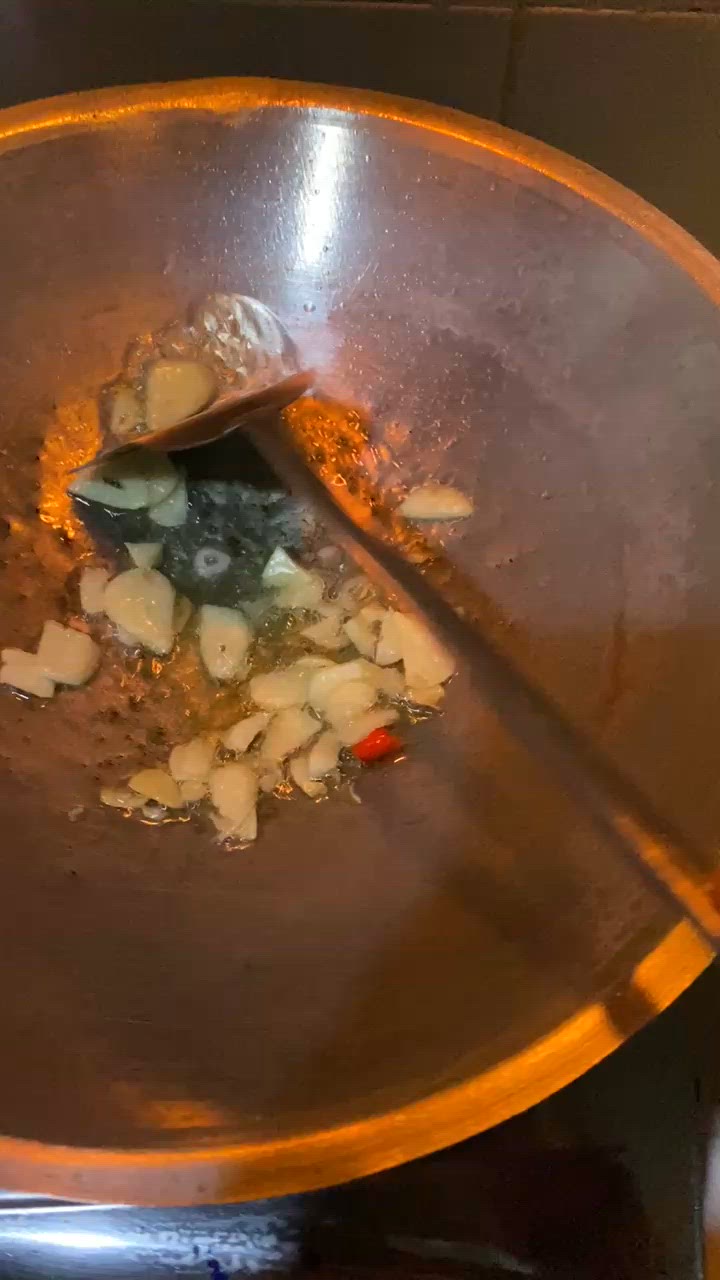 Foto langkah ke 1 dari resep Tumis Labu Siam dan Jagung.