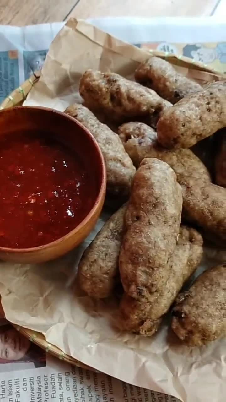 Gambar langkah 5 resipi Keropok lekor homemade.