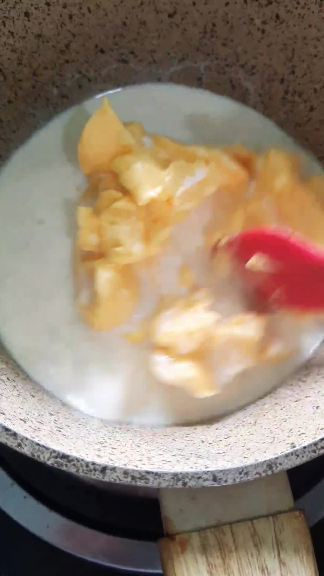 Foto langkah ke 1 dari resep Muffin Tape Singkong.