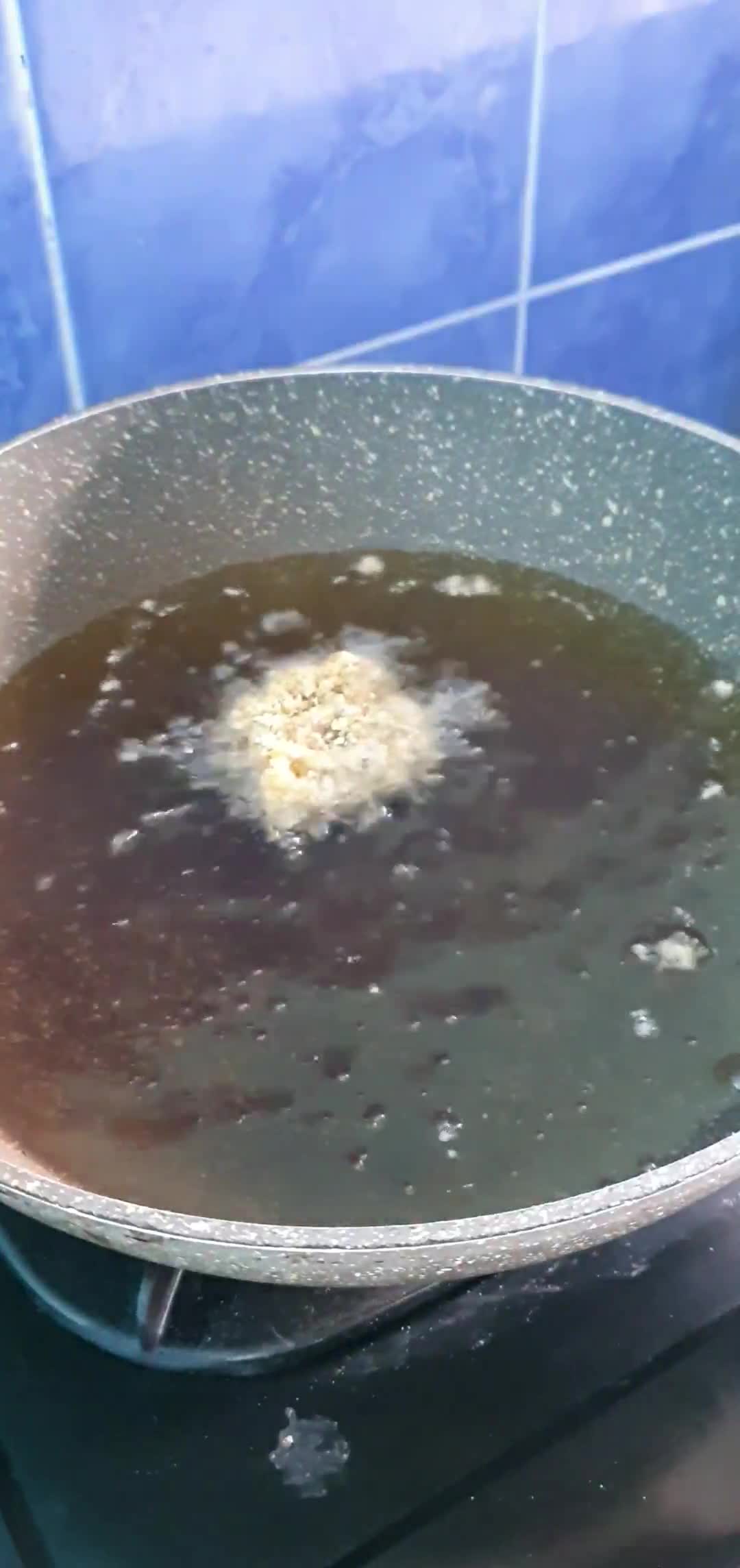 Foto langkah ke 6 dari resep Nugget Mie Sayuran.